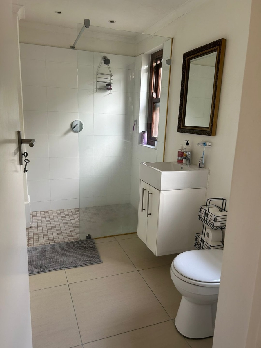 To Let 1 Bedroom Property for Rent in Rondebosch Western Cape